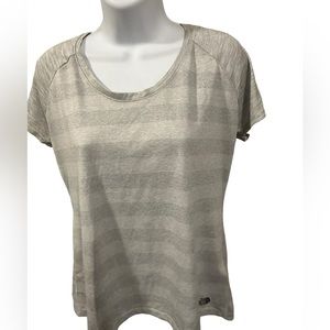 The North Face flash dry Athletic top large